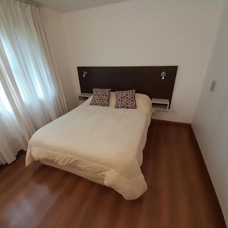 Departamento Centrico - 4 Personas Διαμέρισμα San Martín de los Andes Εξωτερικό φωτογραφία